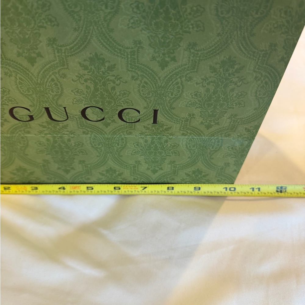 Gucci Gift Bag - Picture 7 of 9